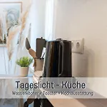 Benville - 52 Qm Fuer Paare Und Kultur - 10-15 Min Zur Altstadt - Ruhig - Zentral - Wlan - Smart-tv Apartment *
