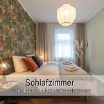 Benville - 52 Qm Fuer Paare Und Kultur - 10-15 Min Zur Altstadt - Ruhig - Zentral - Wlan - Smart-tv Apartment Meissen